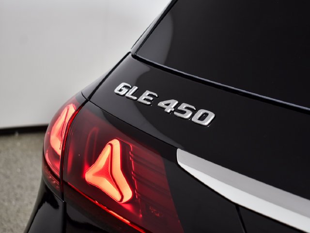 New 2027 Obsidian Black Metallic Mercedes-Benz GLE 450 image 61