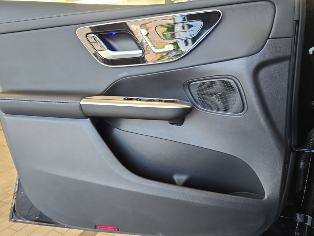 Certified Used 2026 Black Mercedes-Benz GLC 300 image 29