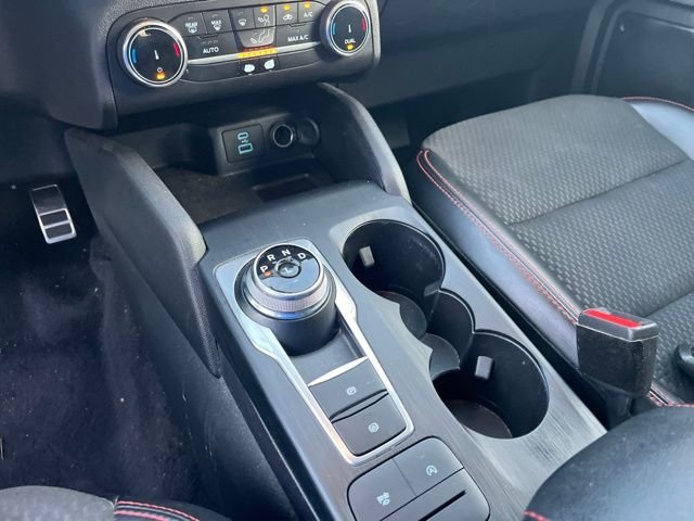 Used 2023 Silver Ford ST-Line image 24