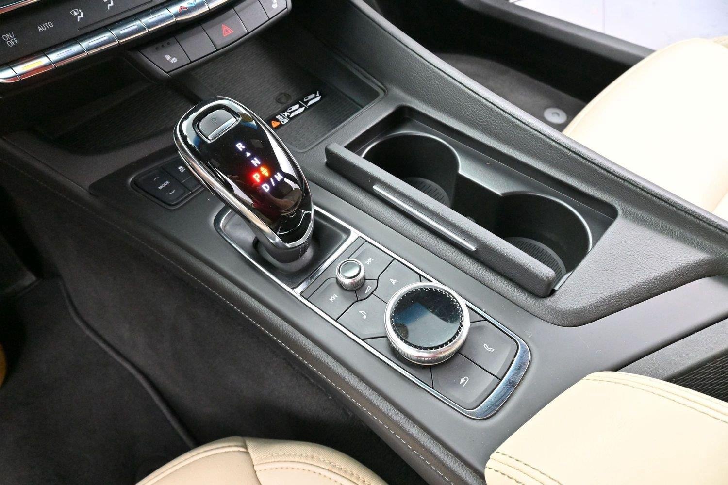 Used 2020 GARNET METALLIC Cadillac Luxury image 25