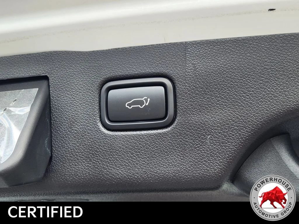Used 2019 White Kia EX image 15