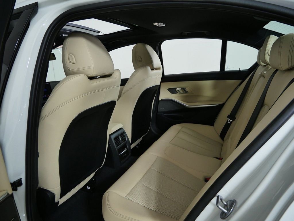 Used 2026 White BMW 330i xDrive image 28