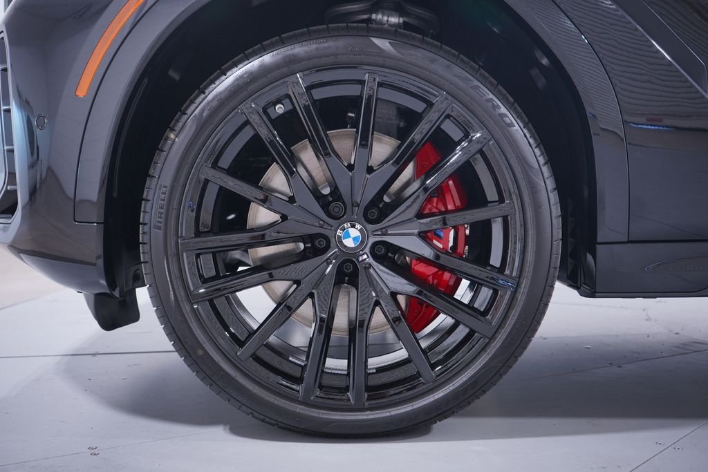 New 2026 Black Sapphire Metallic BMW M60i image 2