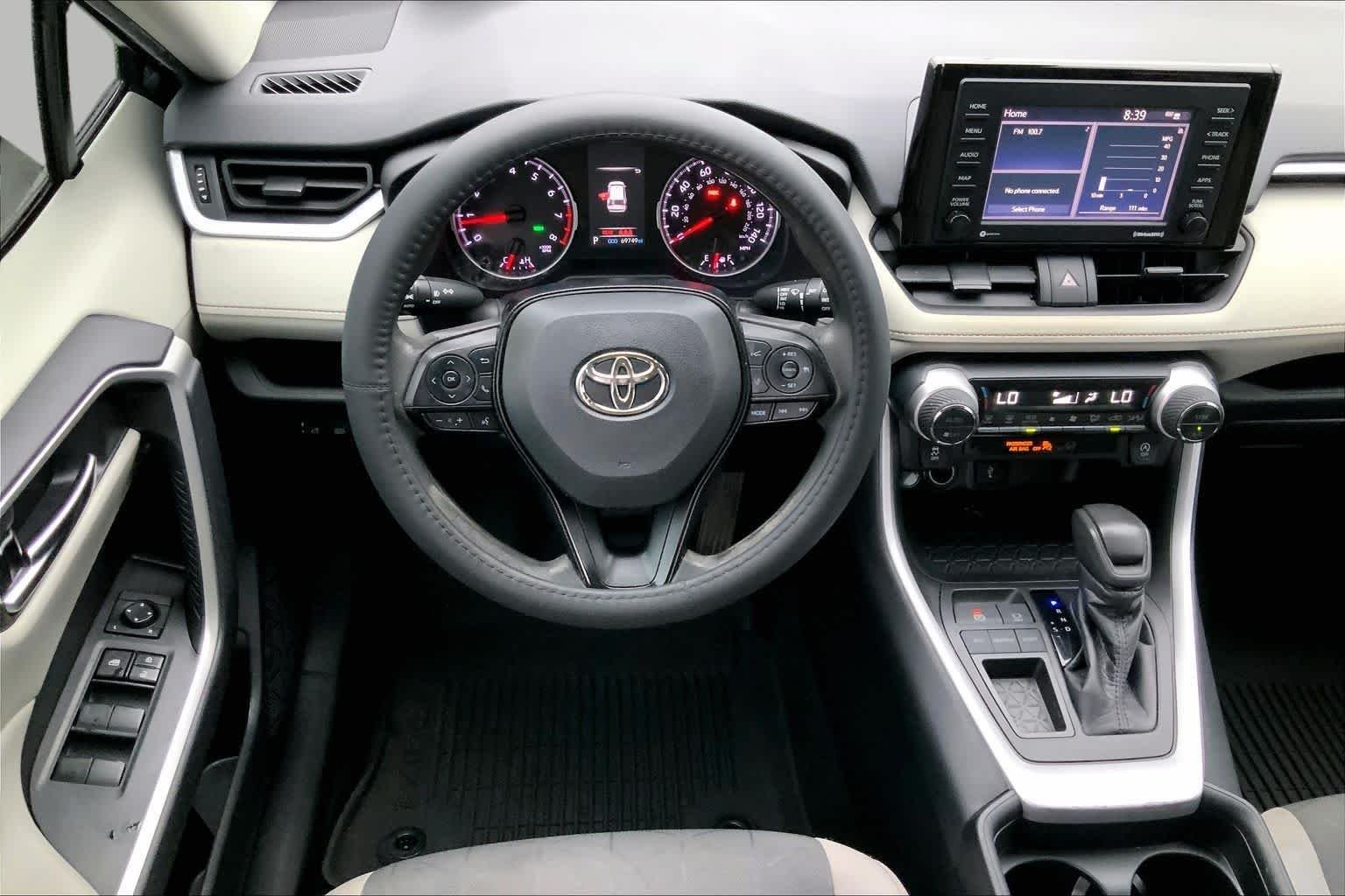 Used 2021 Magnetic Gray Metallic Toyota XLE image 6
