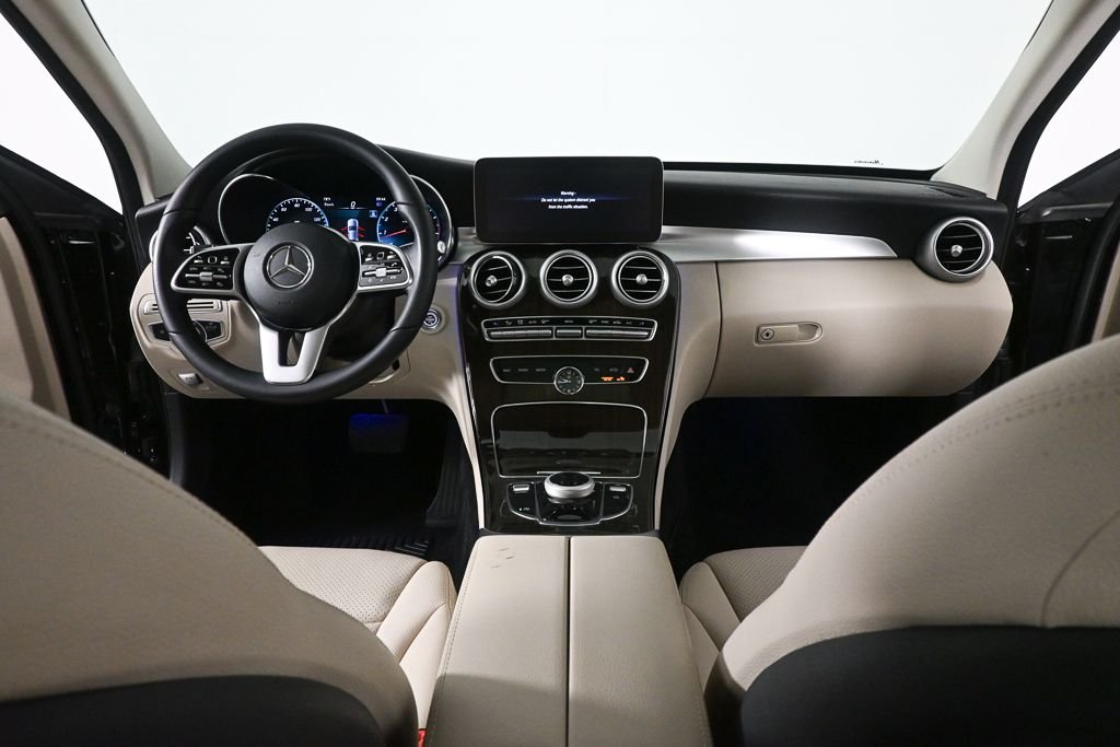 Used 2021  Mercedes-Benz C 300 image 17