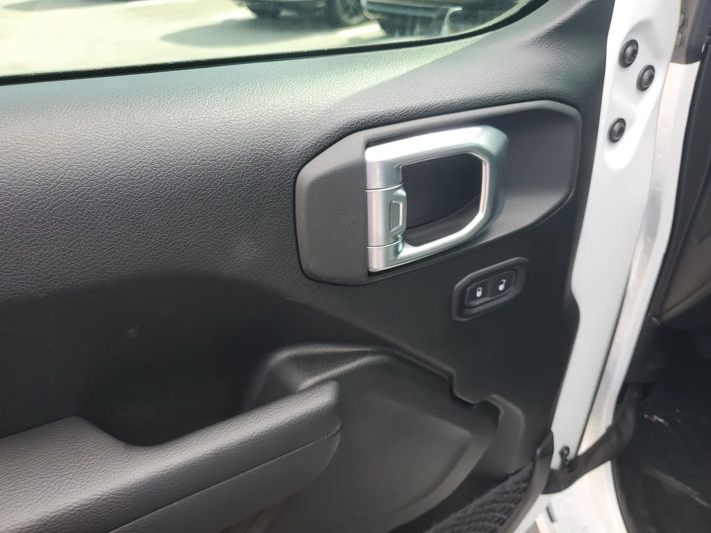New 2026 White Jeep Sport image 8