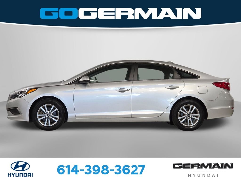2017 Hyundai Sonata SE - Photo 12