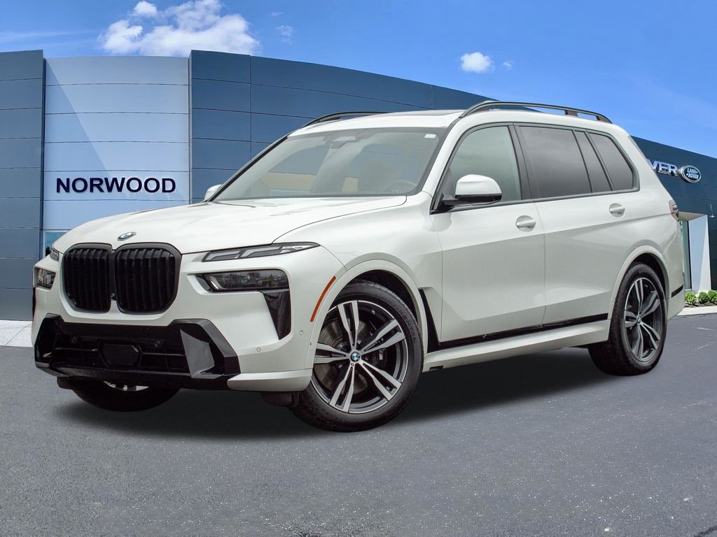 2023 BMW X7