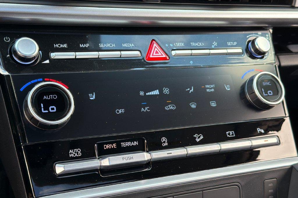 New 2027 Blue Hyundai XRT AWD image 18