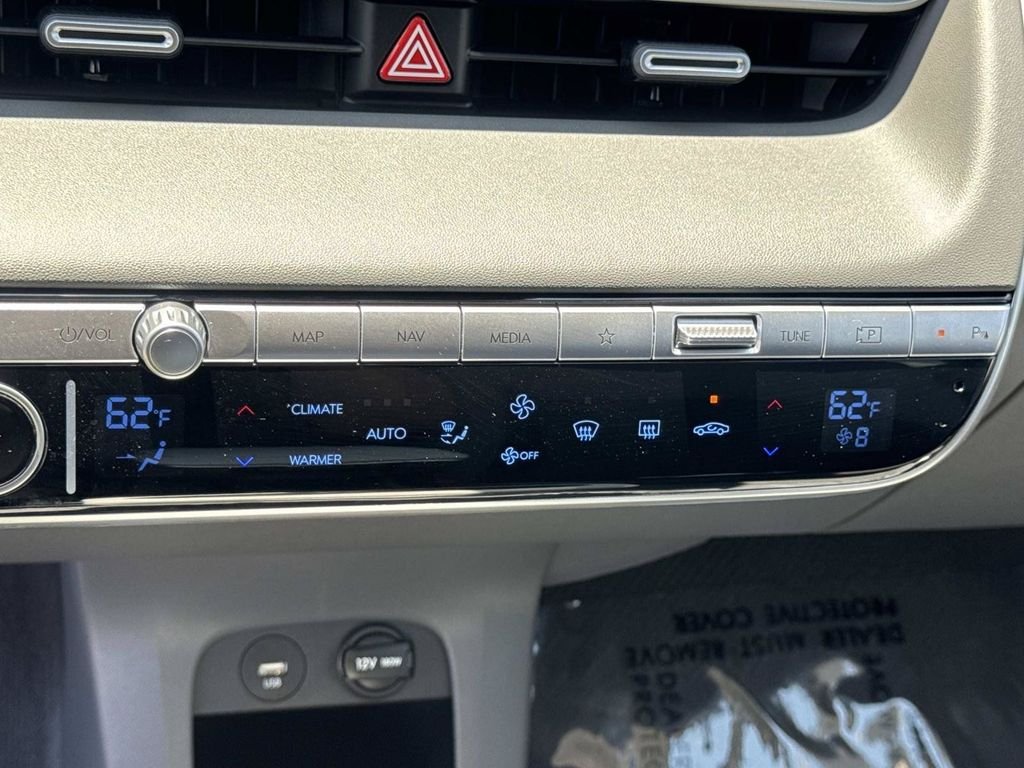 Certified Used 2024 Black Hyundai SEL image 16