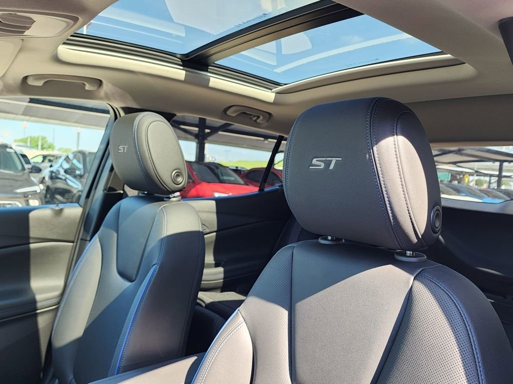 2026 Buick Encore GX Sport Touring - Photo 16