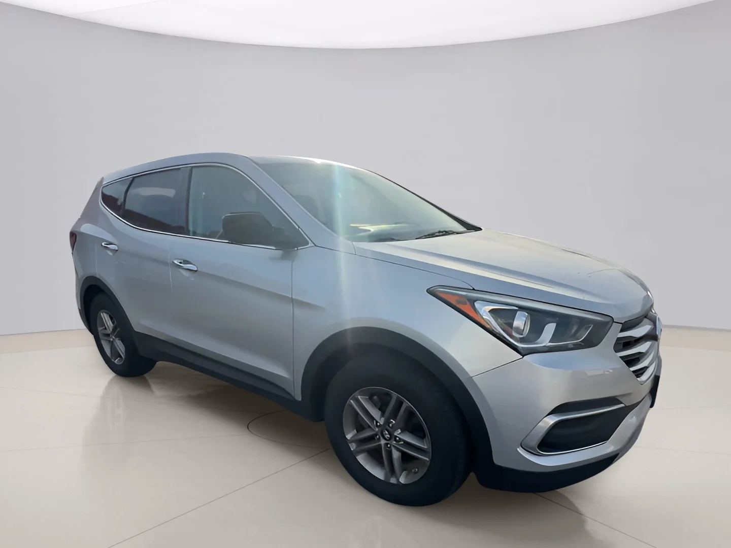 Used 2018 Silver Hyundai SPORT image 3