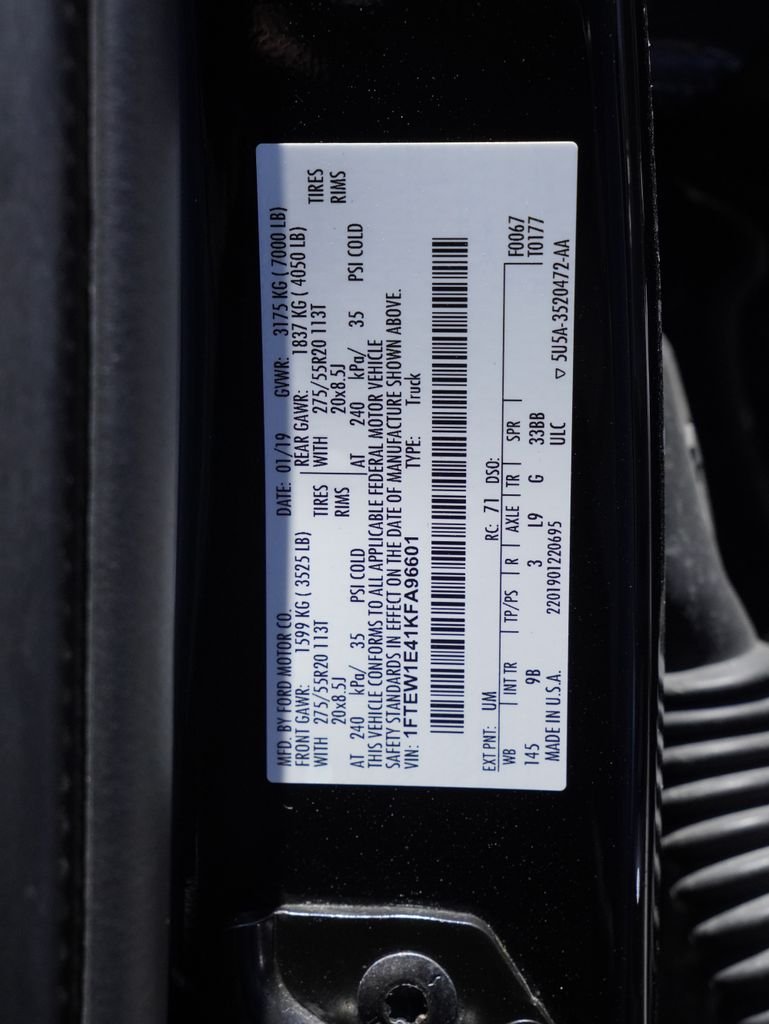Used 2019 Black Ford Platinum image 31