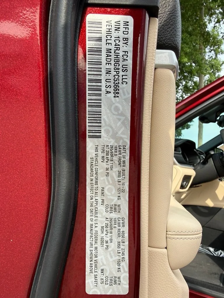 Used 2023 Red Jeep Limited image 41