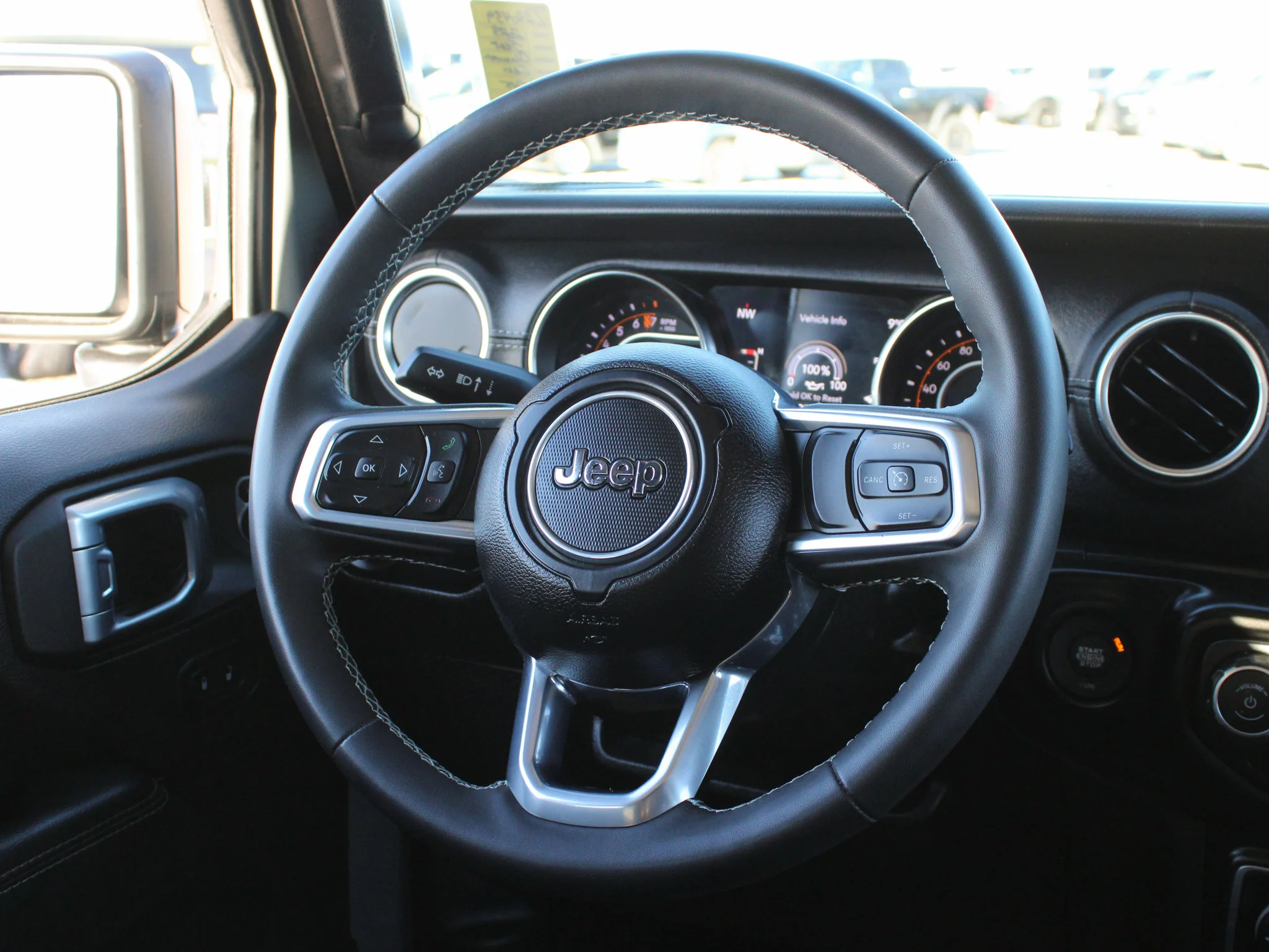 Certified Used 2023 Grey Jeep Overland * No Accidents | V6 | Heated McKinley Leather | Trailer Tow Package image 6