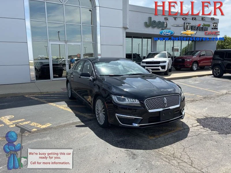 2017 Lincoln MKZ Reserve FWD's photo