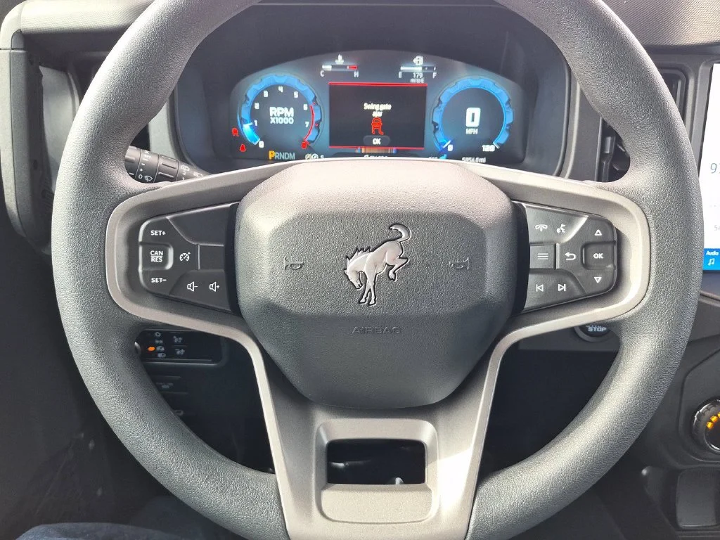 Used 2025 Oxford White Ford Base image 23