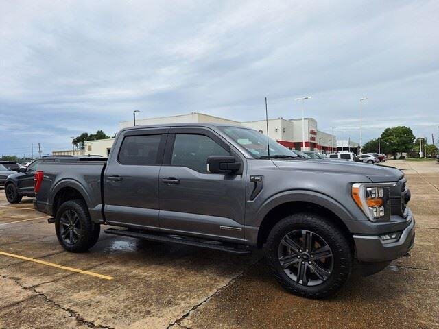 Used 2023 Carbonized Gray Metallic Ford XLT image 3