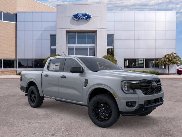 New 2026 Avalanche Ford XLT image 7