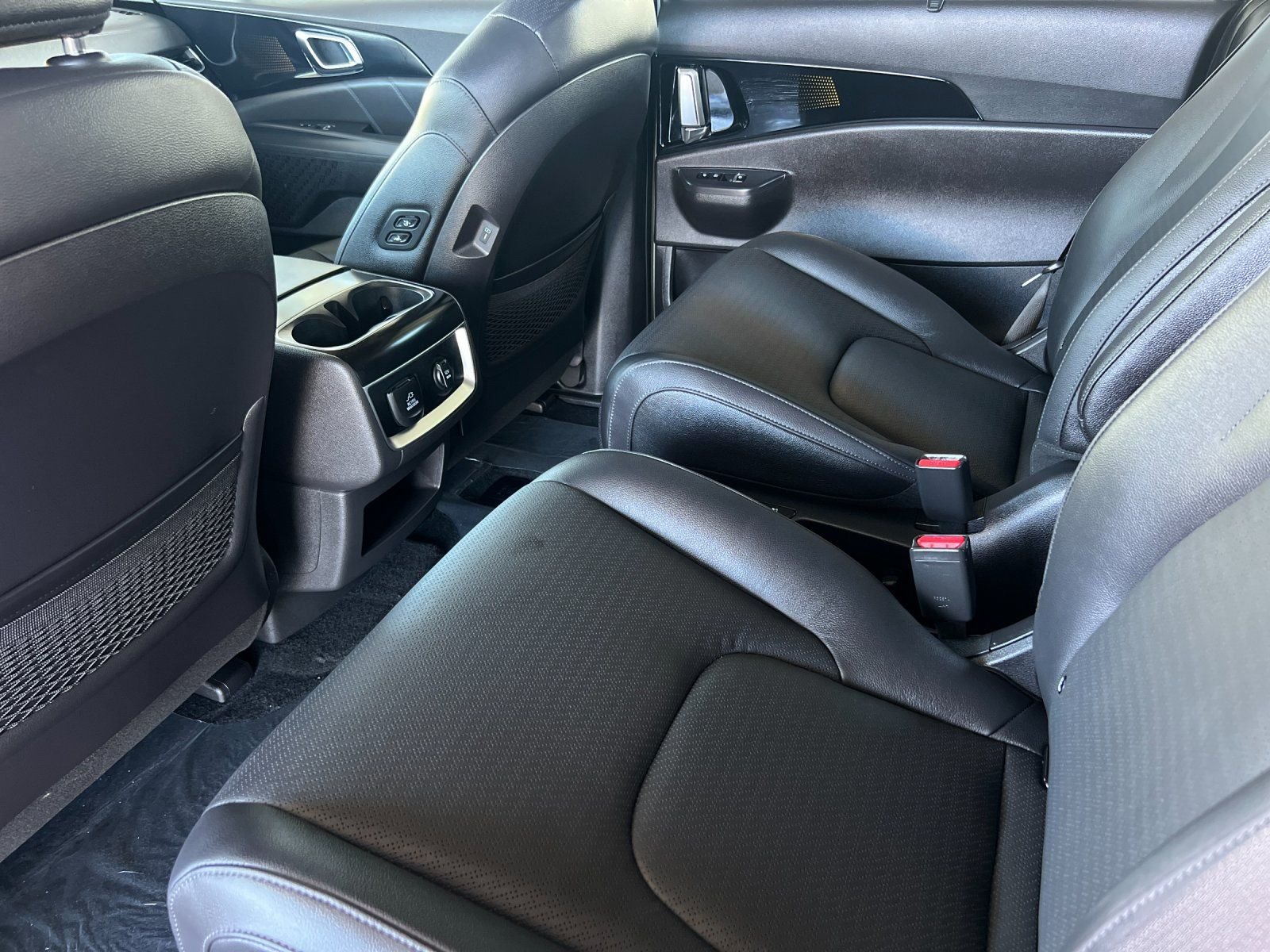 2026 Kia Carnival SX Prestige - Photo 12