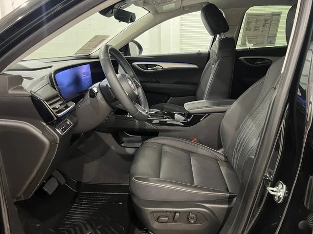 Used 2024 Black Buick Avenir image 9