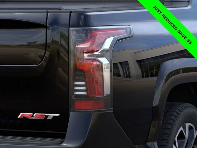 2024 Chevrolet Silverado EV RST - Photo 11