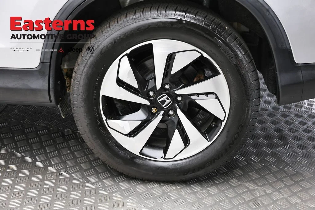Used 2015 Gray Honda Touring image 8