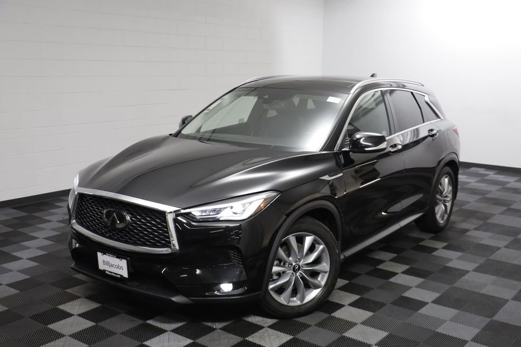 Used 2021 Black Obsidian INFINITI LUXE image 2