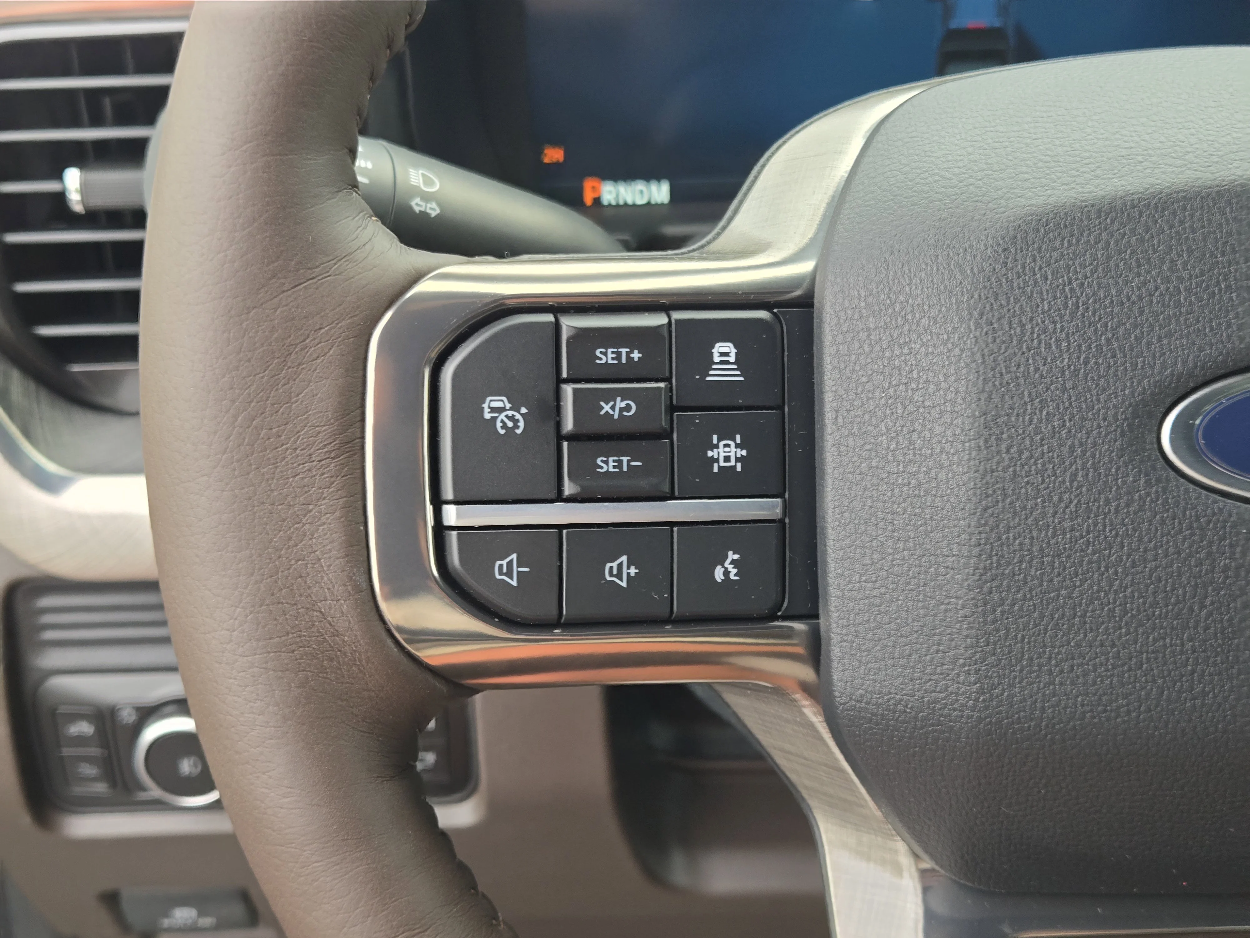 New 2026 STAR WHITE Ford King Ranch image 24
