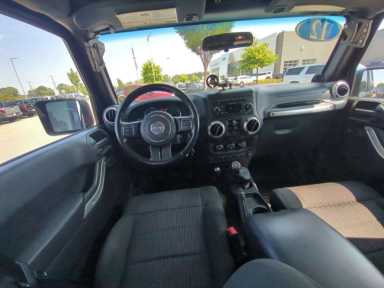 Used 2012 Black Jeep Sahara image 28