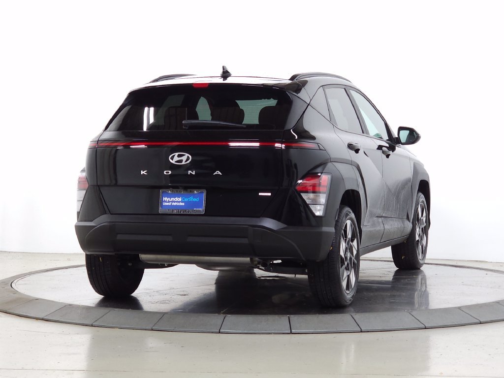 2024 Hyundai Kona SEL - Photo 11