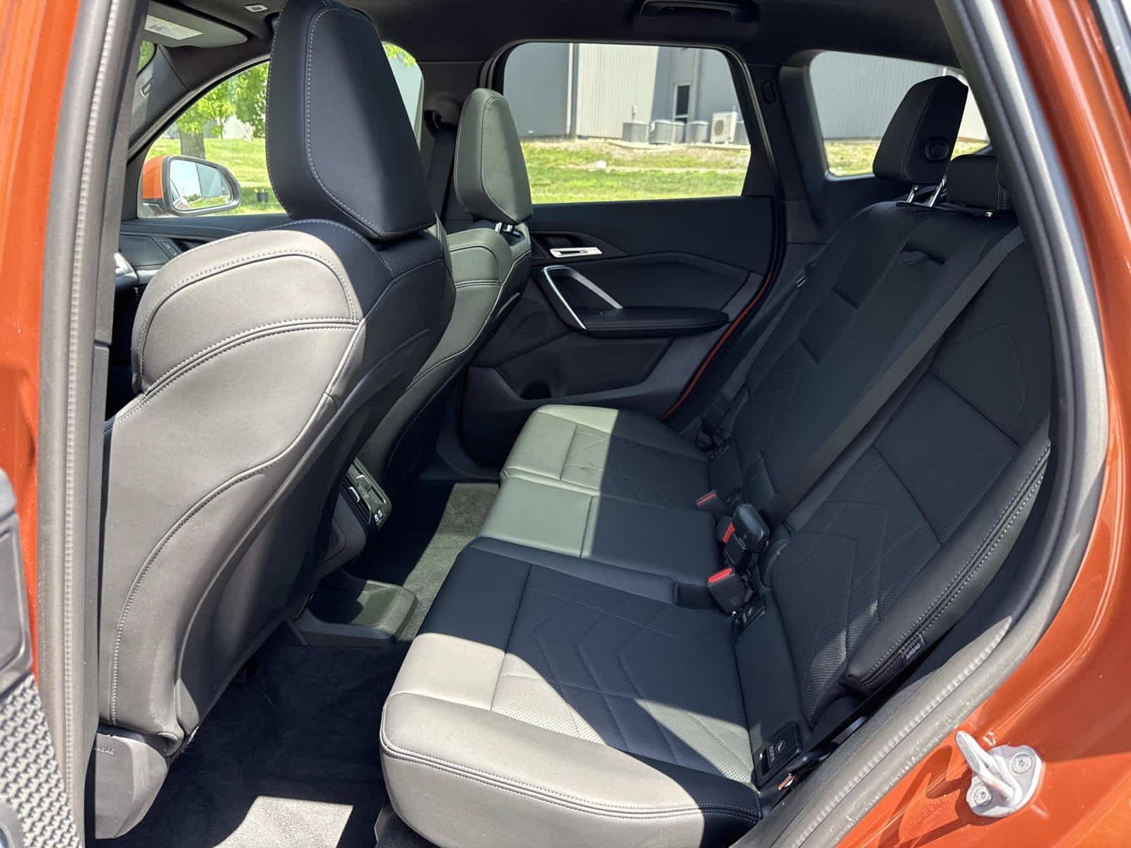 Used 2025 Utah Orange Metallic BMW xDrive28i image 26
