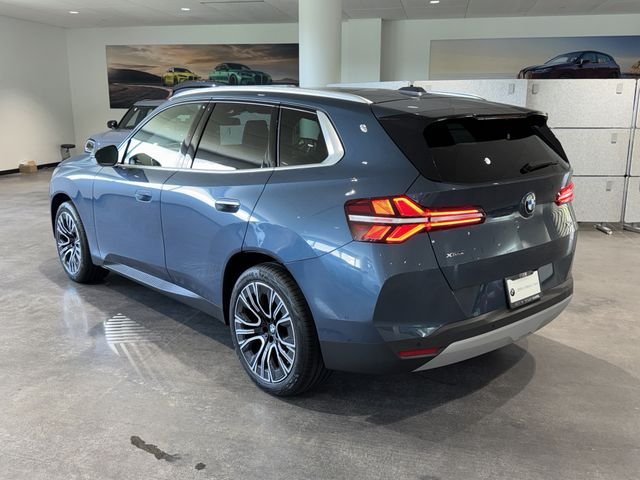 New 2026 Arctic Race Blue metallic BMW 30 xDrive image 5