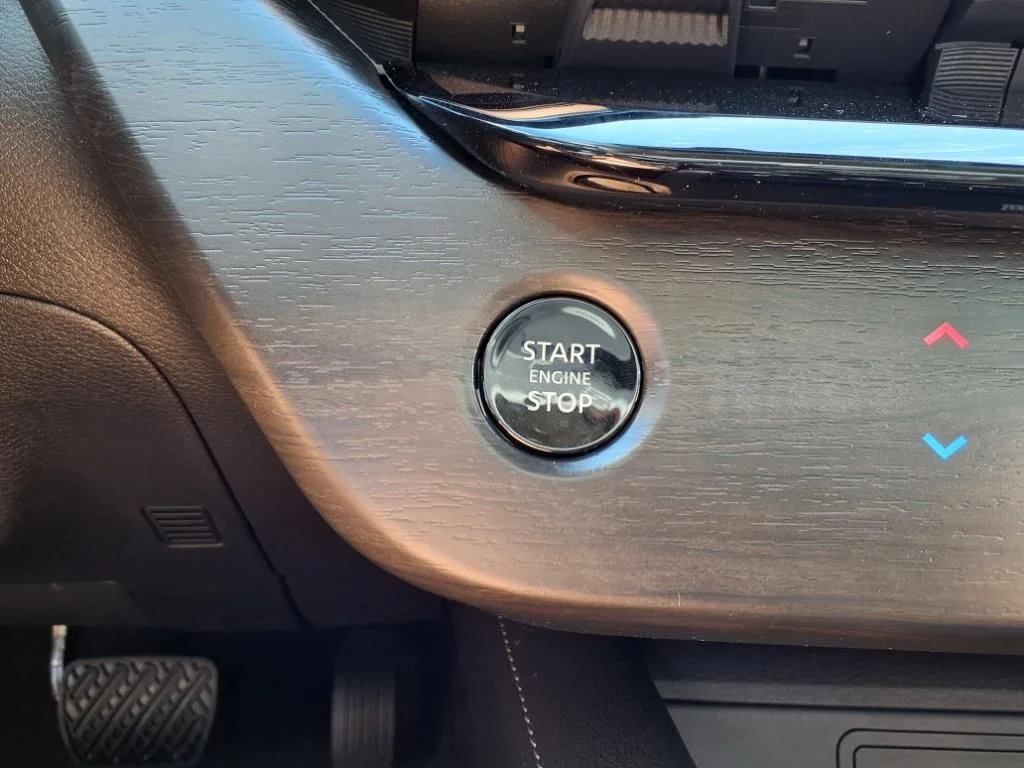 2025 Nissan Murano SL - Photo 9