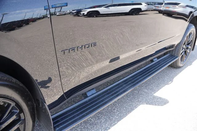 Used 2025 Black Chevrolet Premier image 14