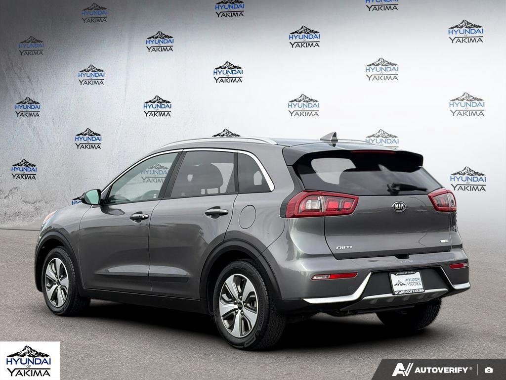 Used 2017 Metal Stream Kia LX image 4