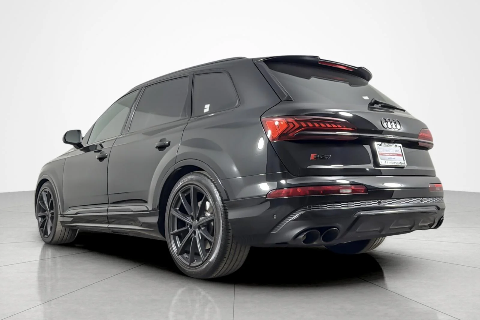 Used 2022 Mythos Black Metallic Audi Prestige 4.0 TFSI quattro image 3