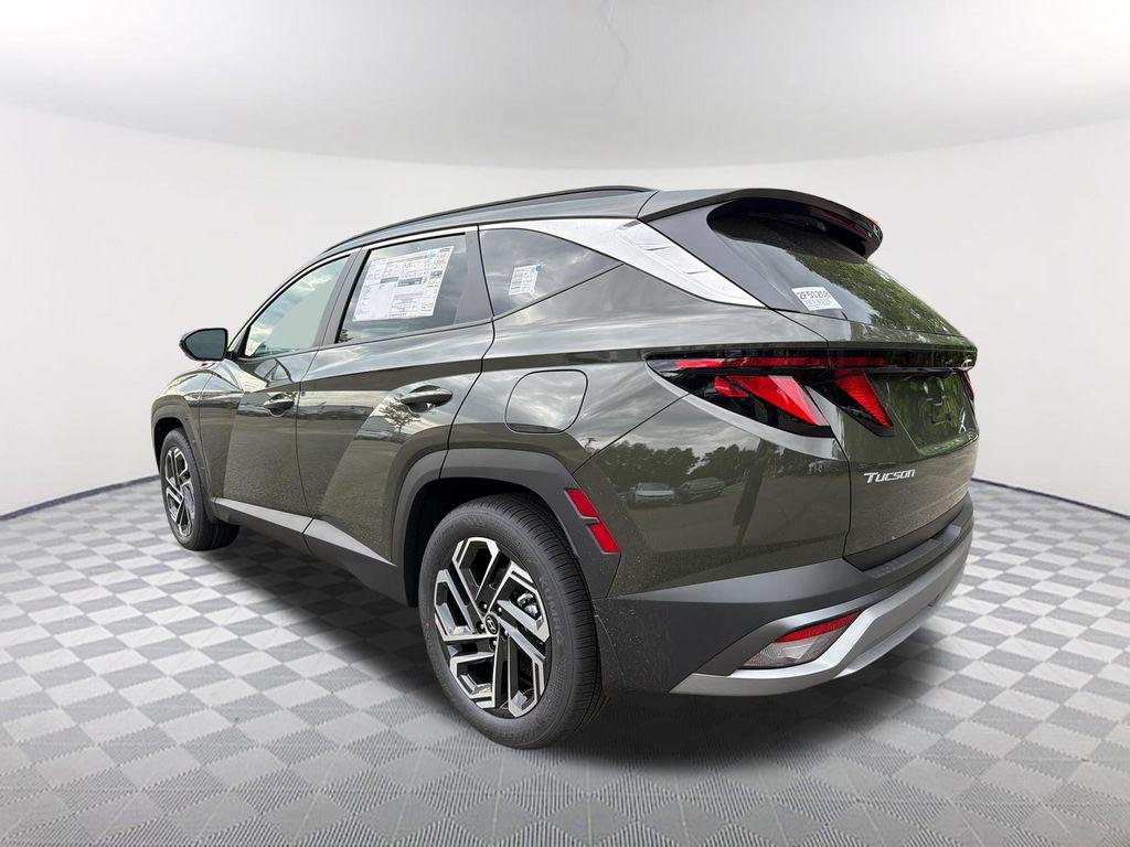 New 2026 Green Hyundai SEL FWD image 7