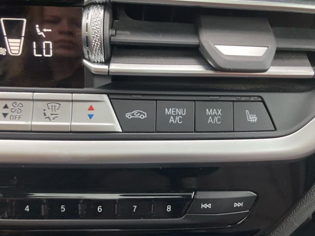 Used 2023 Gray BMW xDrive30i image 29