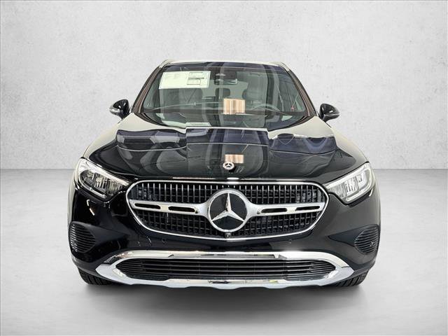 New 2026 Black Mercedes-Benz GLC 300 image 32