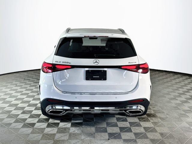 New 2027 Polar White Mercedes-Benz GLC 350e image 37