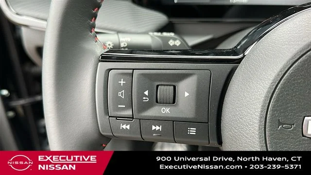 Used 2025 Black Nissan SR image 12