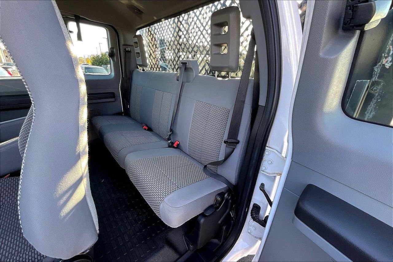 Used 2021 OXFORD WHITE Ford EXTENDED CAB CHASSIS-CAB image 22