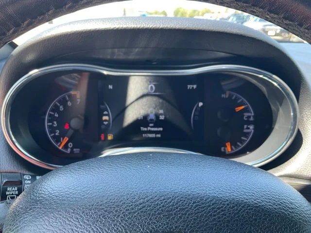 Used 2019 White Jeep Altitude image 11