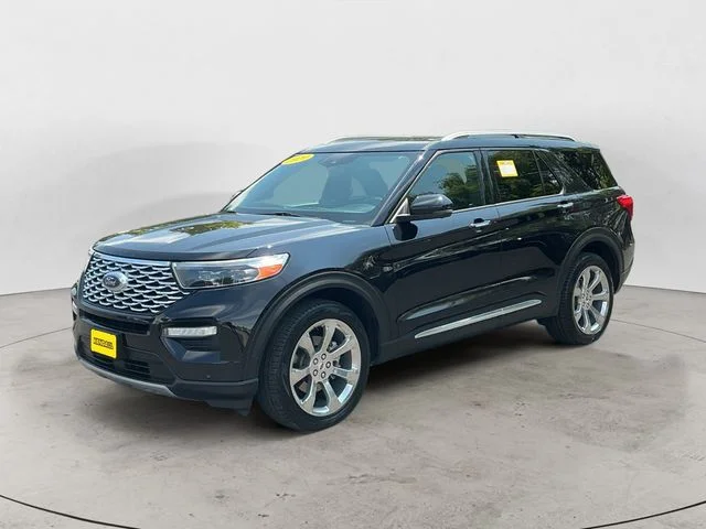 Used 2020 Black Metallic Ford Platinum image 1