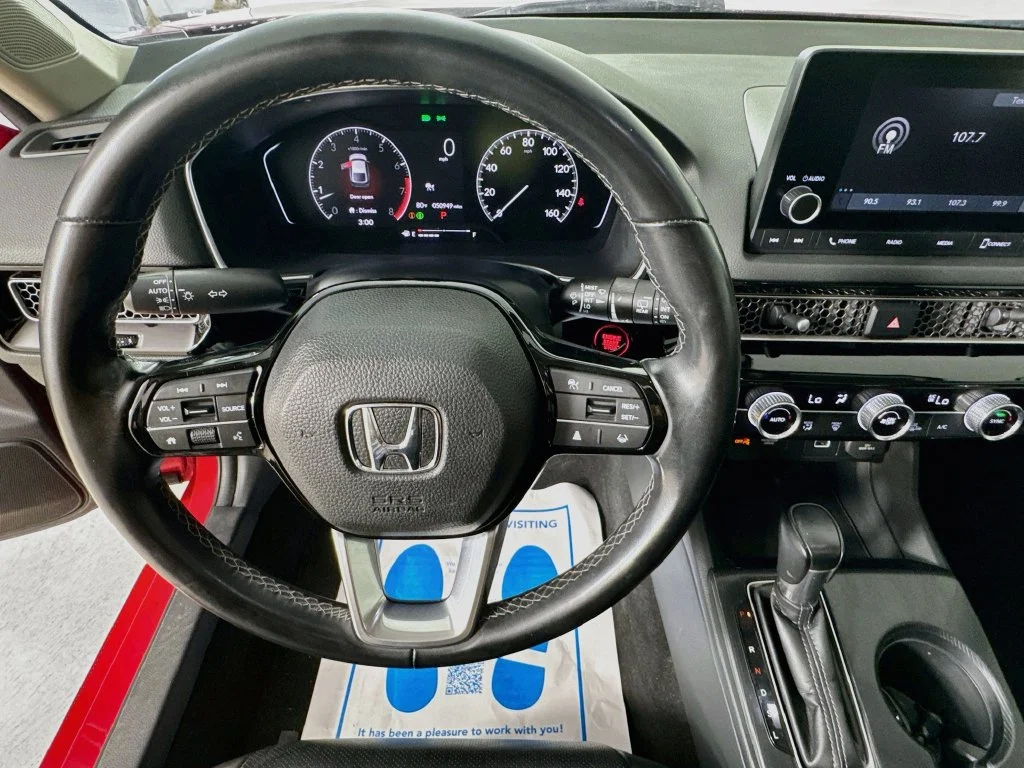 Certified Used 2022 Rallye Red Honda EX-L image 14