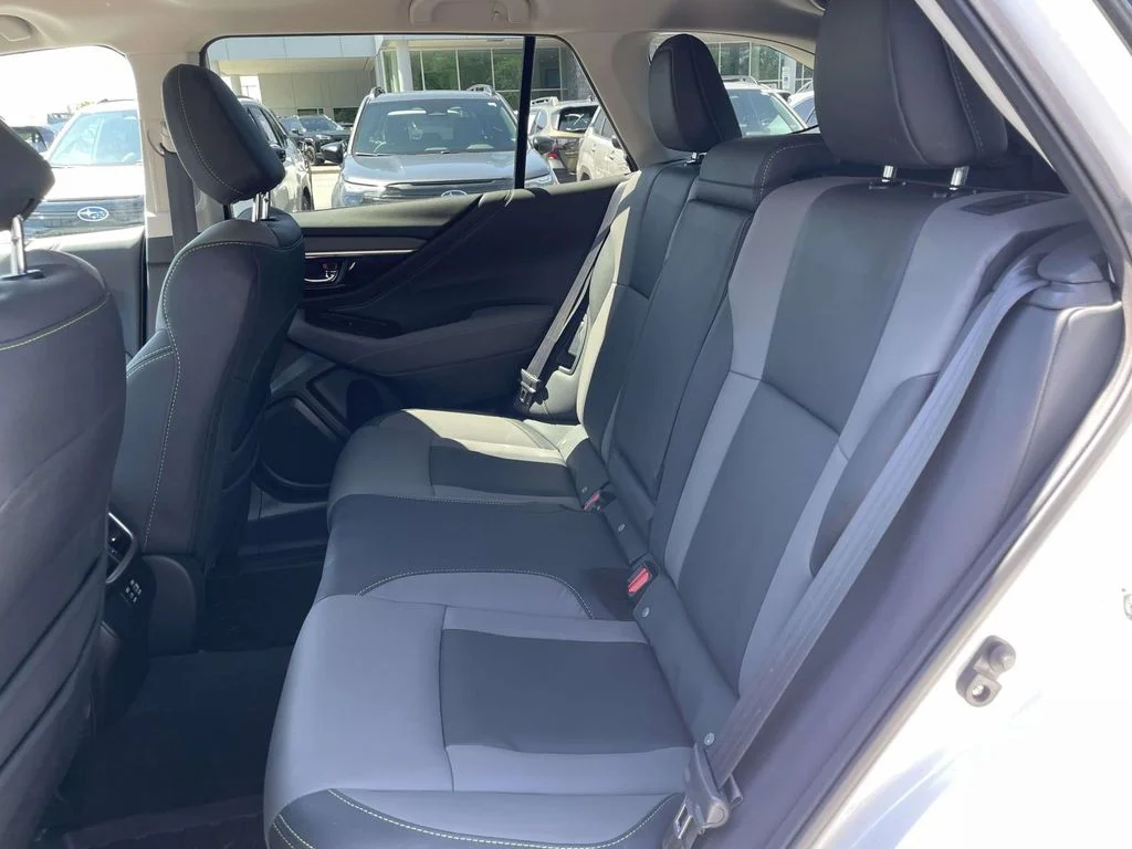 Used 2023 Crystal White Pearl Subaru Onyx Edition image 3
