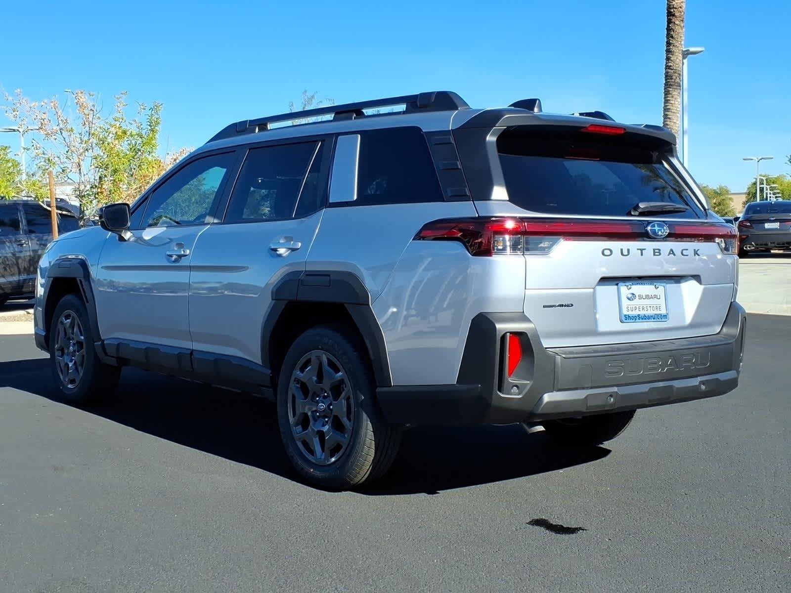 New 2026 ICE SILVER METALLIC Subaru Premium image 4