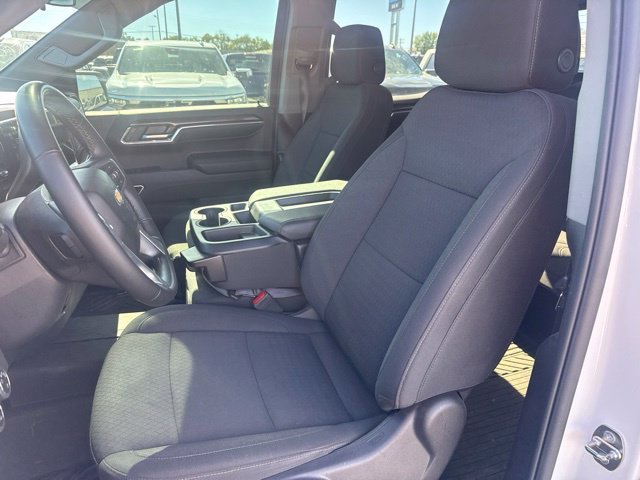 Used 2024 White Chevrolet LT image 19