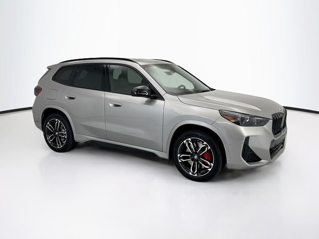 New 2026 Silver Metallic BMW xDrive28i image 3